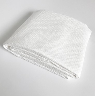 Non-woven disposable bath towel for bath for travel